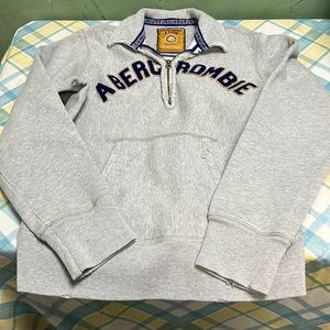 Abercrombie & Fitch sweatshirt